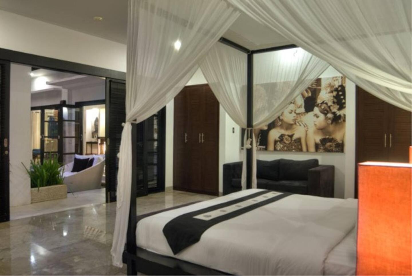 The Residence Seminyak Luaran gambar