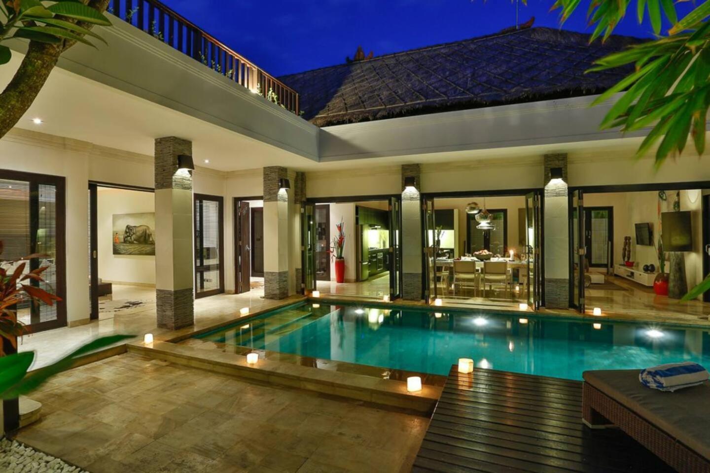The Residence Seminyak Luaran gambar