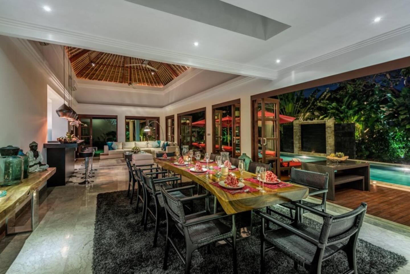 The Residence Seminyak Luaran gambar