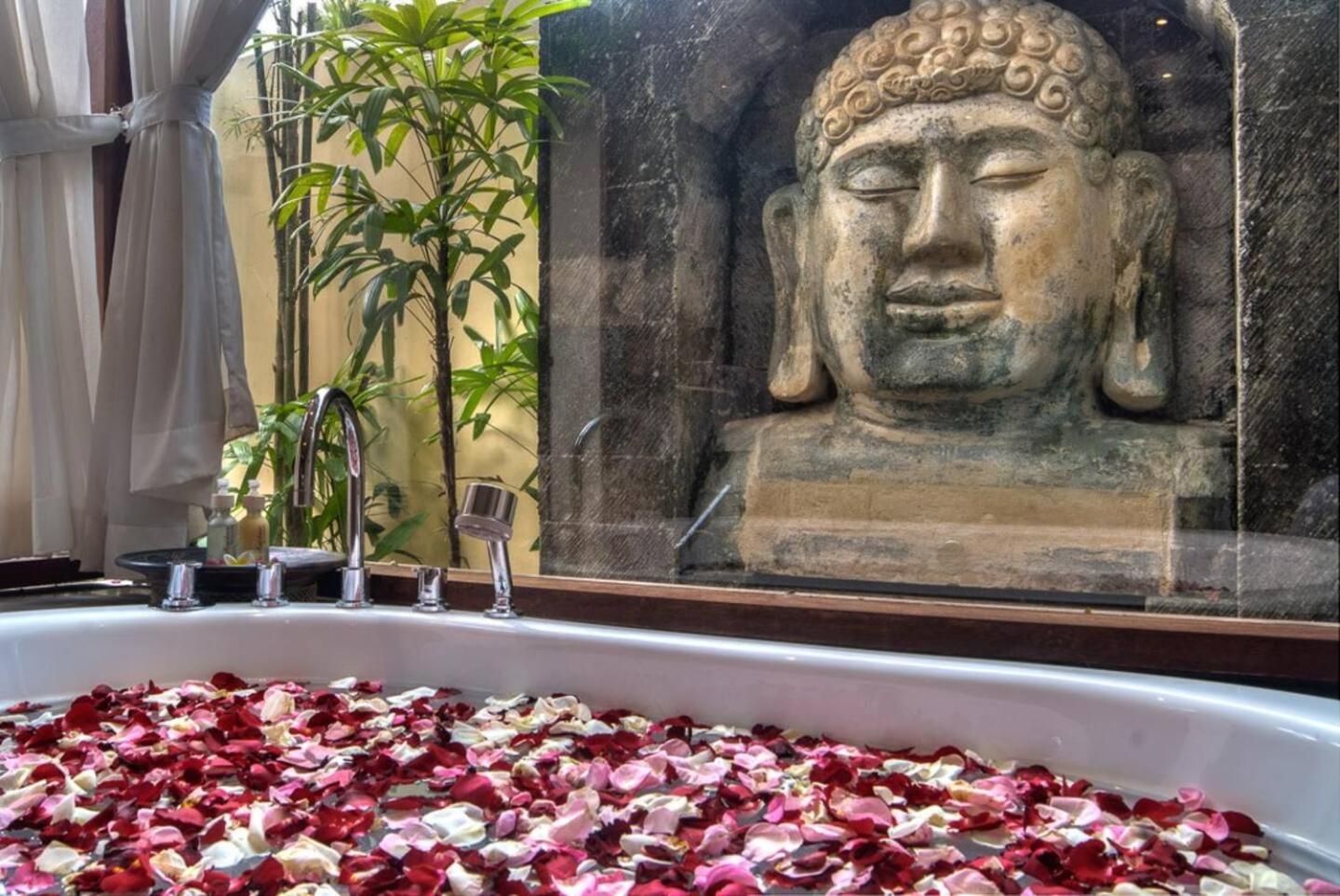 The Residence Seminyak Luaran gambar
