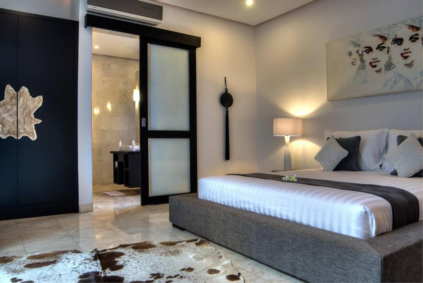 The Residence Seminyak Luaran gambar